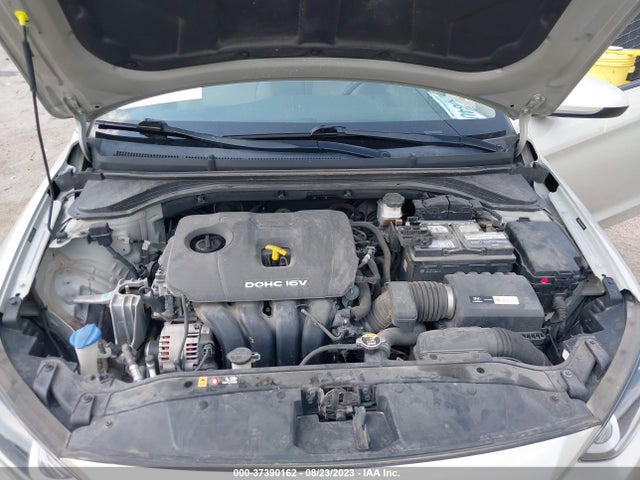 Hyundai ELANTRA SE 2017 5NPD84LF7HH073429 Image 16