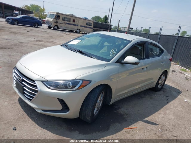 Hyundai ELANTRA SE 2017 5NPD84LF7HH073429 Image 2