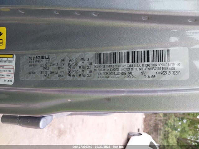 1C4HJXDG4JW170196 Jeep Wrangler Unlimited Sport