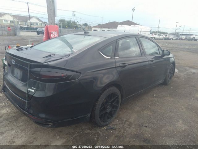 3FA6P0H95FR269084 Ford FUSION SE