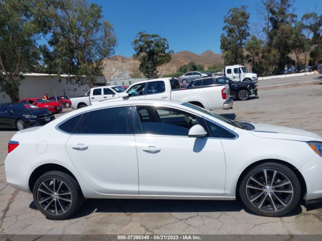 1G4PR5SK5H4109201 Buick Verano Sport Touring