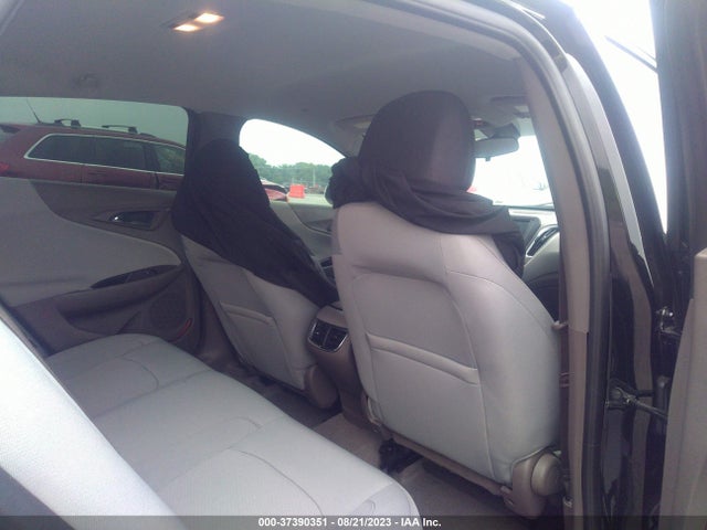 Chevrolet MALIBU LT 2018 1G1ZD5STXJF234962 Image 8