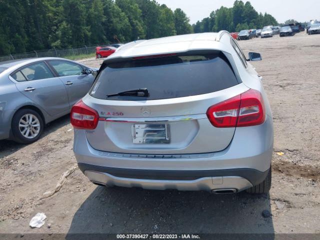 WDCTG4EB2KU009931 Mercedes-Benz Gla Gla 250