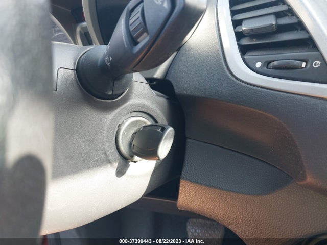 2011 FORD FIESTA SES VIN: 3FADP4FJ0BM173737