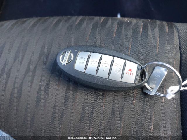 KNMAT2MV5KP500503 Nissan ROGUE SV
