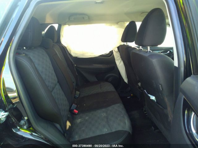 JN1BJ1CP8JW165283 Nissan Rogue Sport Sv