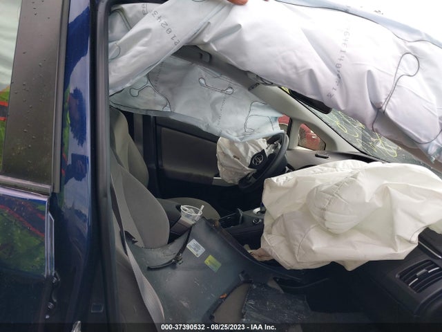 Toyota Prius Two 2015 JTDKN3DU1F0398434 Image 5