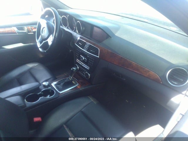 2014 MERCEDES-BENZ C-CLASS C 300 VIN: WDDGF8AB3EG206980
