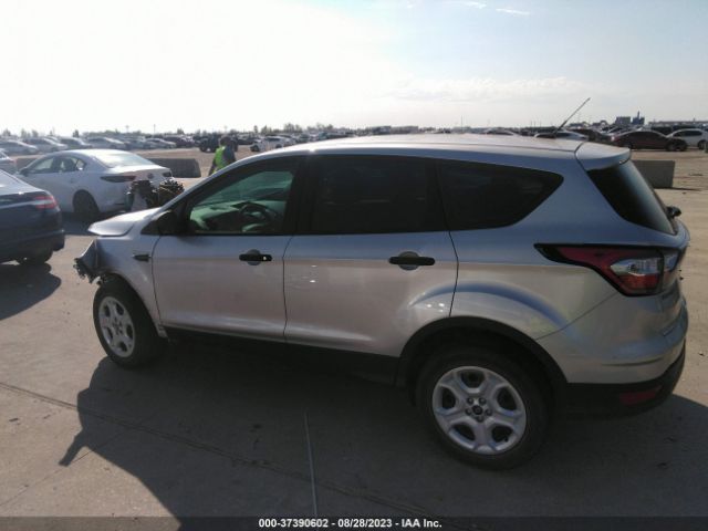 1FMCU0F71HUC13805 Ford ESCAPE S
