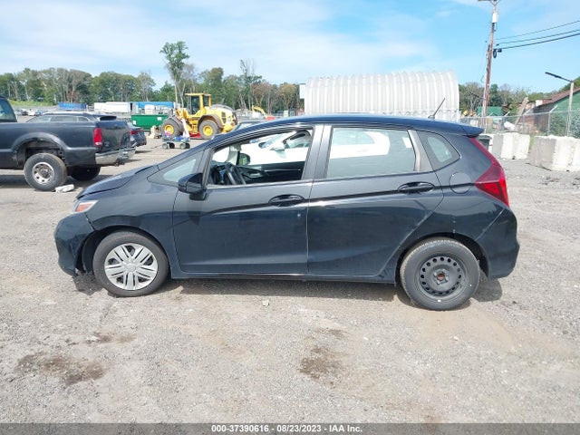 Honda FIT LX 2019 3HGGK5H40KM738654 Image 14