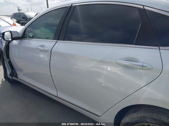 Genesis G80 3.8l 2018 KMHGN4JE1JU268336 Image 14