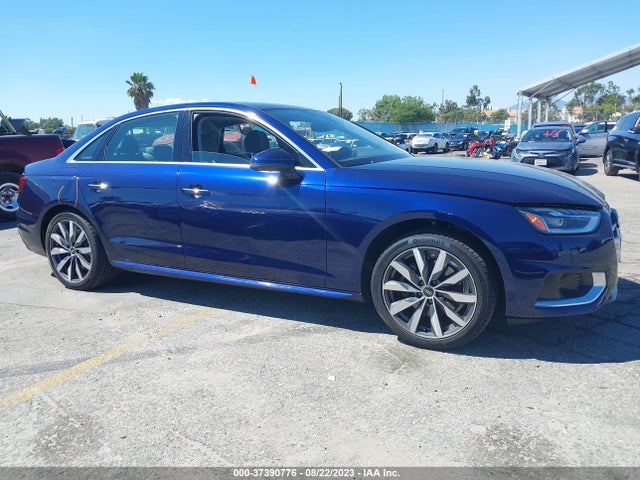 WAUBBAF48NN011273 Audi A4 Sedan Premium Plus