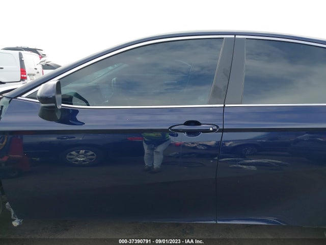 Toyota Camry Hybrid Le 2022 4T1C31AK4NU582285 Image 7