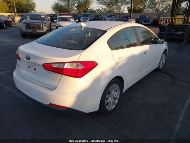 KNAFX4A61F5356059 KIA FORTE LX