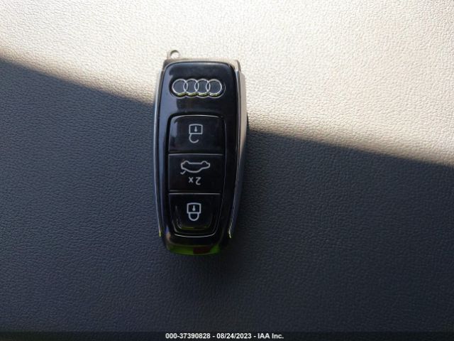 WA1AAAGE2MB028976 Audi E-tron Premium Quattro