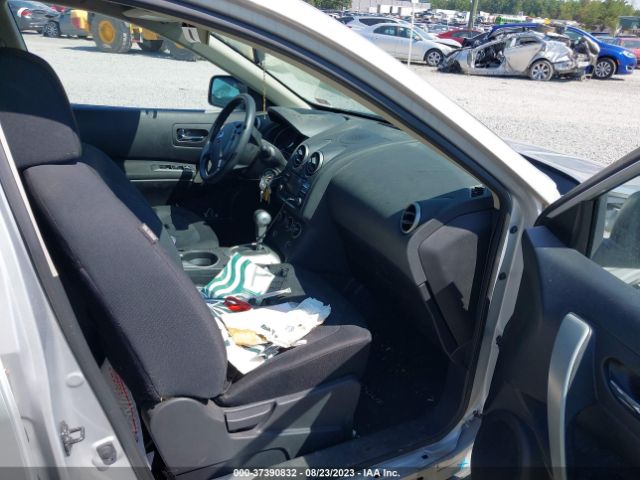 JN8AS5MT5FW666524 Nissan Rogue Select S