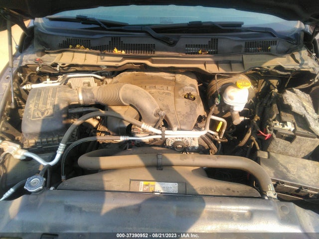 1C6RR7PT1JS221271 RAM 1500 Limited