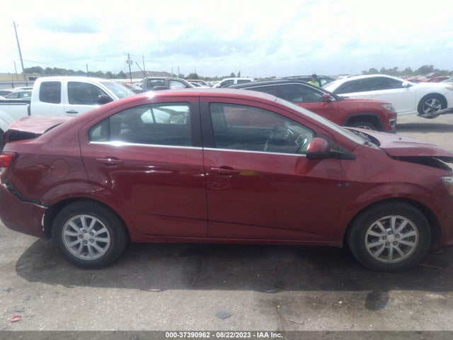 Chevrolet SONIC LT 2018 1G1JD5SH5J4107797 Image 13