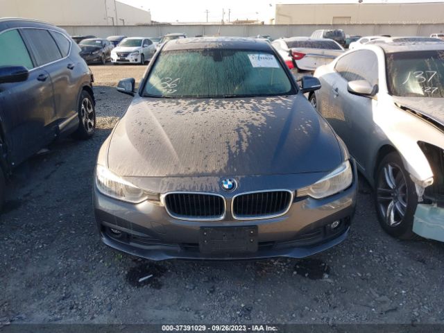 WBA8A9C54JAH12339 BMW 3 Series 320i