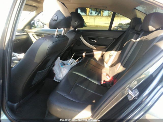 WBA8A9C54JAH12339 BMW 3 Series 320i