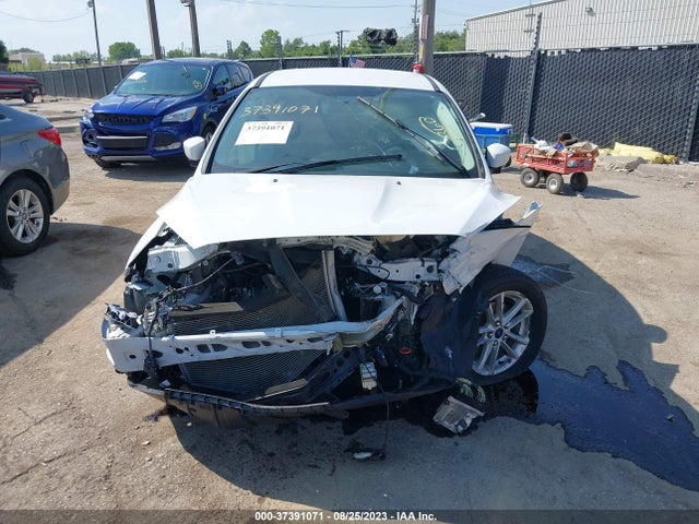 Ford FOCUS SE 2017 1FADP3F20HL342457 Image 12