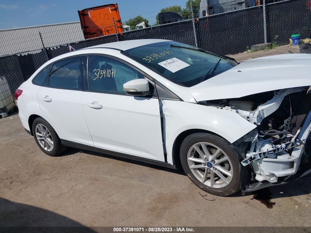 Ford FOCUS SE 2017 1FADP3F20HL342457 Image 13