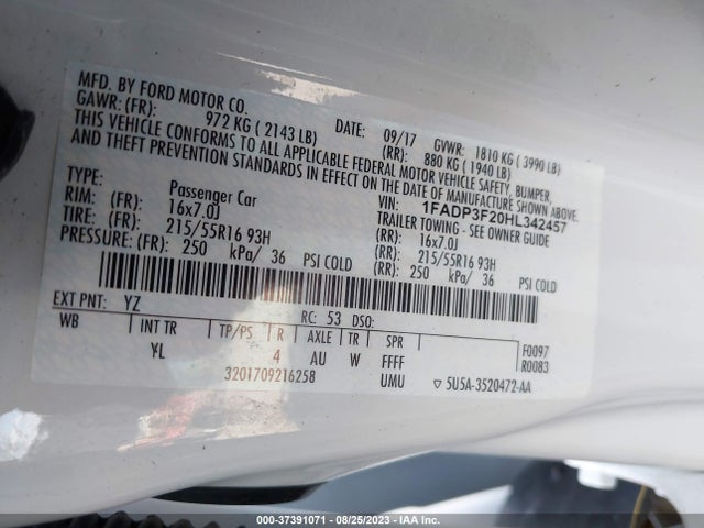 Ford FOCUS SE 2017 1FADP3F20HL342457 Image 9