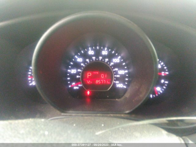 KNDJN2A21G7312735 KIA Soul Base