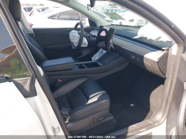 5YJYGDEE3MF260457 Tesla Model Y Long Range