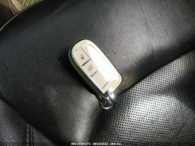3C4NJDCB1KT601169 Jeep Compass Limited 4x4