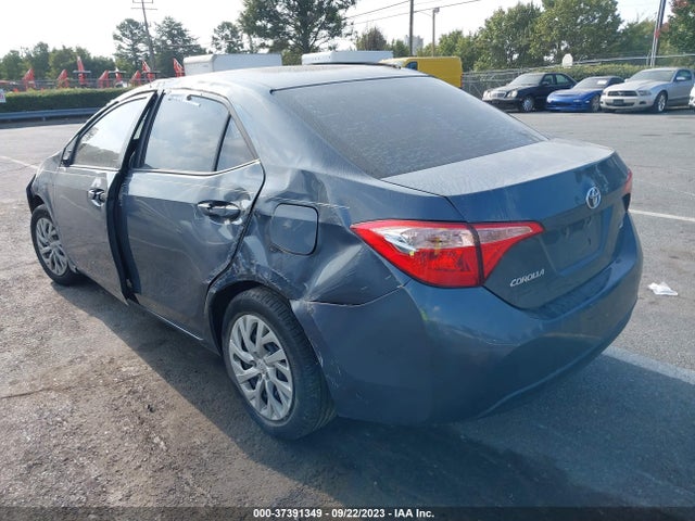 Toyota COROLLA LE 2018 2T1BURHE8JC005391 Image 3