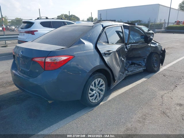 Toyota COROLLA LE 2018 2T1BURHE8JC005391 Image 4