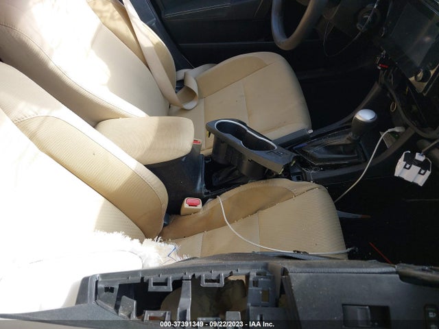 Toyota COROLLA LE 2018 2T1BURHE8JC005391 Image 5