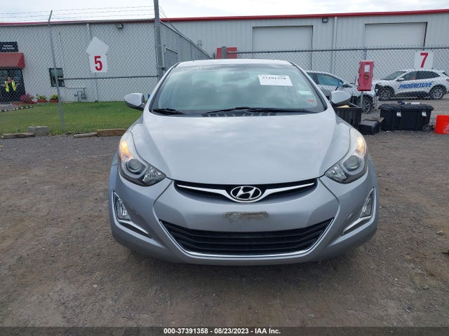 Продажа на аукционе авто 2015 Hyundai Elantra Se, vin: 5NPDH4AE3FH581484, номер лота: 37391358