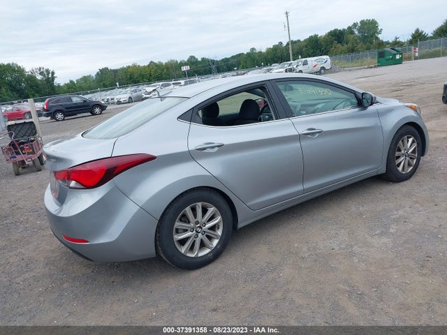 Продажа на аукционе авто 2015 Hyundai Elantra Se, vin: 5NPDH4AE3FH581484, номер лота: 37391358
