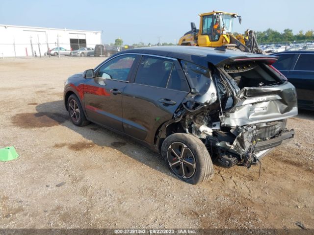KNDCP3LE3P5097970 KIA NIRO LX