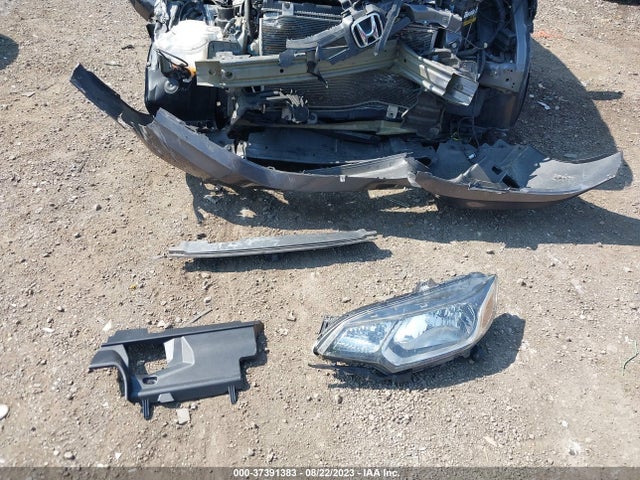 Honda FIT LX 2015 3HGGK5H50FM787643 Image 12