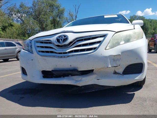 37391461 :رقم المزاد ، 4T1BF3EK3BU603356 vin ، 2011 Toyota Camry مزاد بيع