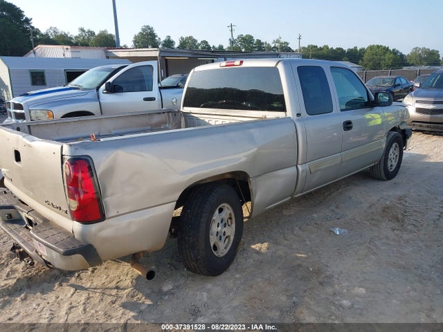 2004 CHEVROLET SILVERADO 1500 LS VIN: 2GCEC19T441235267