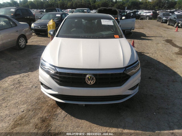 3VWC57BUXMM071228 Volkswagen Jetta S/se/r-line