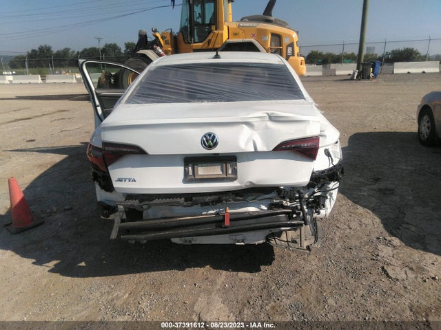 3VWC57BUXMM071228 Volkswagen Jetta S/se/r-line