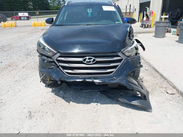 2016 HYUNDAI TUCSON SE VIN: KM8J33A48GU217471