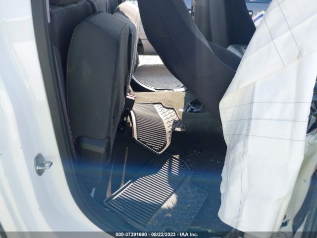 1GTV2UEC9FZ236628 GMC Sierra 1500 Sle