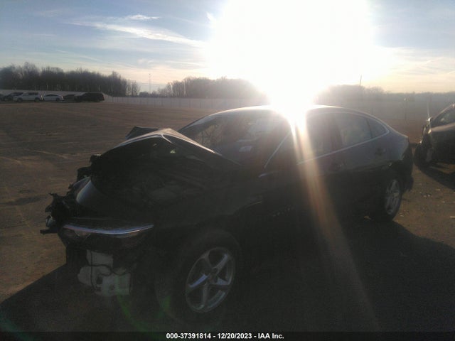 Chevrolet Malibu 1ls 2018 1G1ZB5ST1JF279794 Image 2