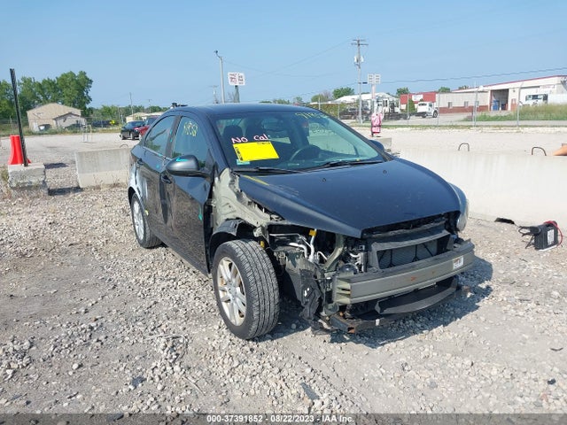 Chevrolet SONIC LT 2014 1G1JC5SH8E4137062 Image 6