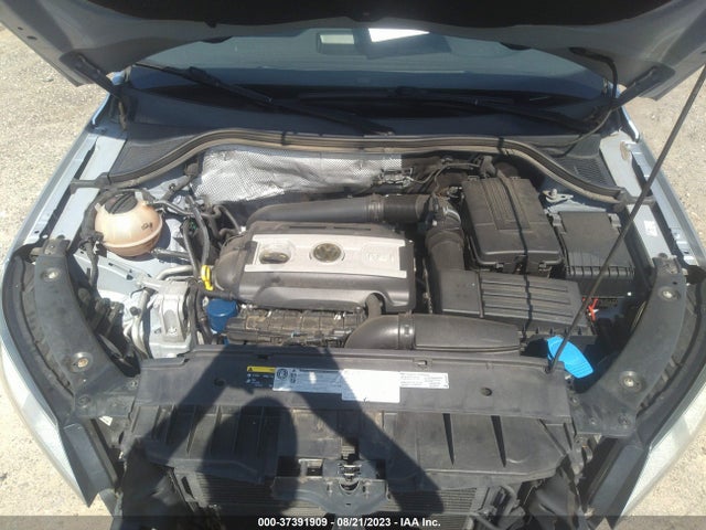 WVGAV7AX8GW558577 Volkswagen TIGUAN S