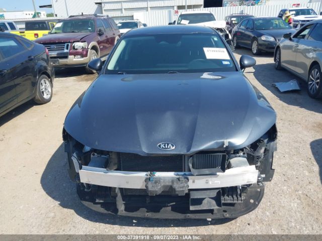 5XXG14J25MG014077 KIA K5 LXS