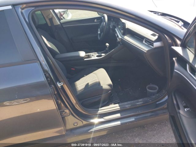 5XXG14J25MG014077 KIA K5 LXS