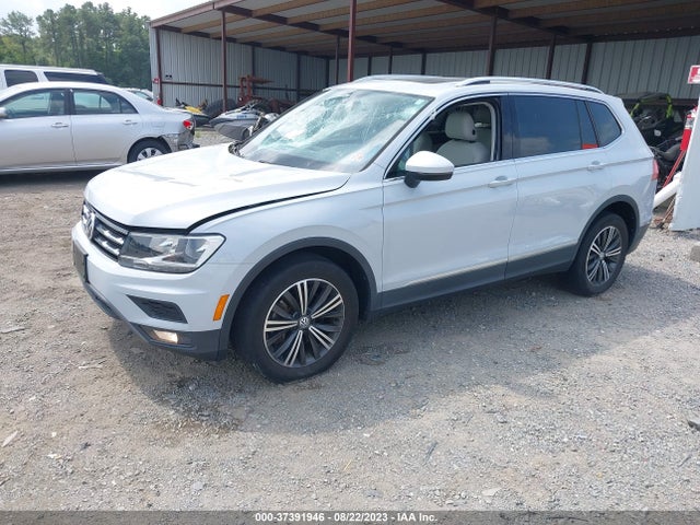 3VV2B7AX6JM013942 Volkswagen Tiguan Sel/se