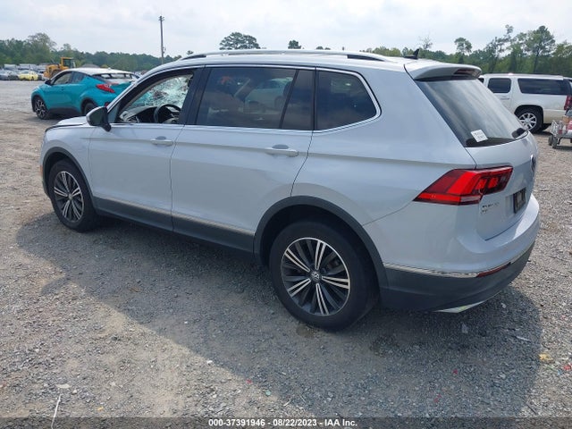 3VV2B7AX6JM013942 Volkswagen Tiguan Sel/se